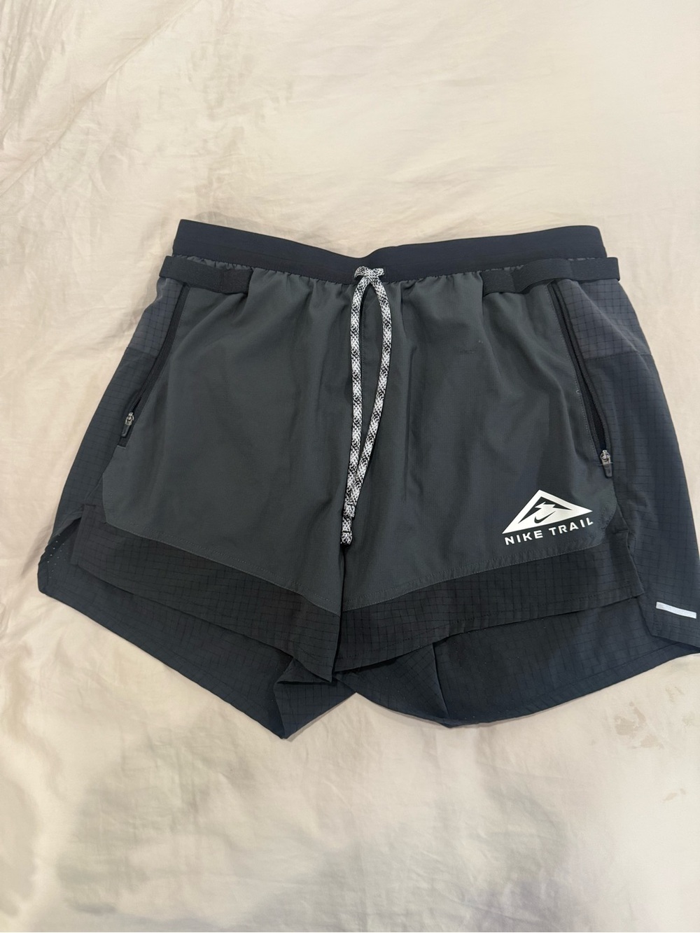 Nike trail running shorts Men’s size L